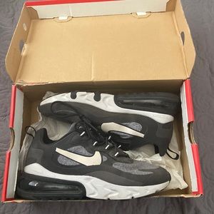 Nike air max 270 react